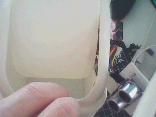 自作センサー式スマートダストボックス ホワイト/超音波センサーHC-SR04バージョンが動作した様子