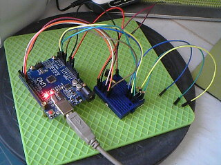 UnoバージョンのKyutech Arduino Scopeのブレッドボード回路1
