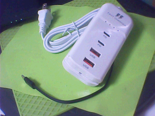 ACケーブル付きUSB充電器PD対応Type Cx2/USB Ax2 AliExpress/Cellphone 3C Store 2025/10/18到着分